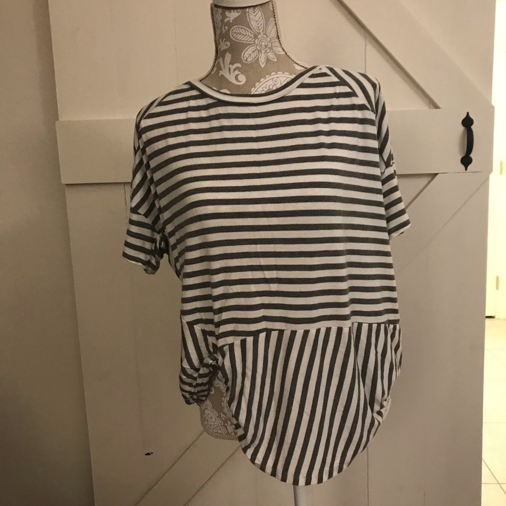 Tee